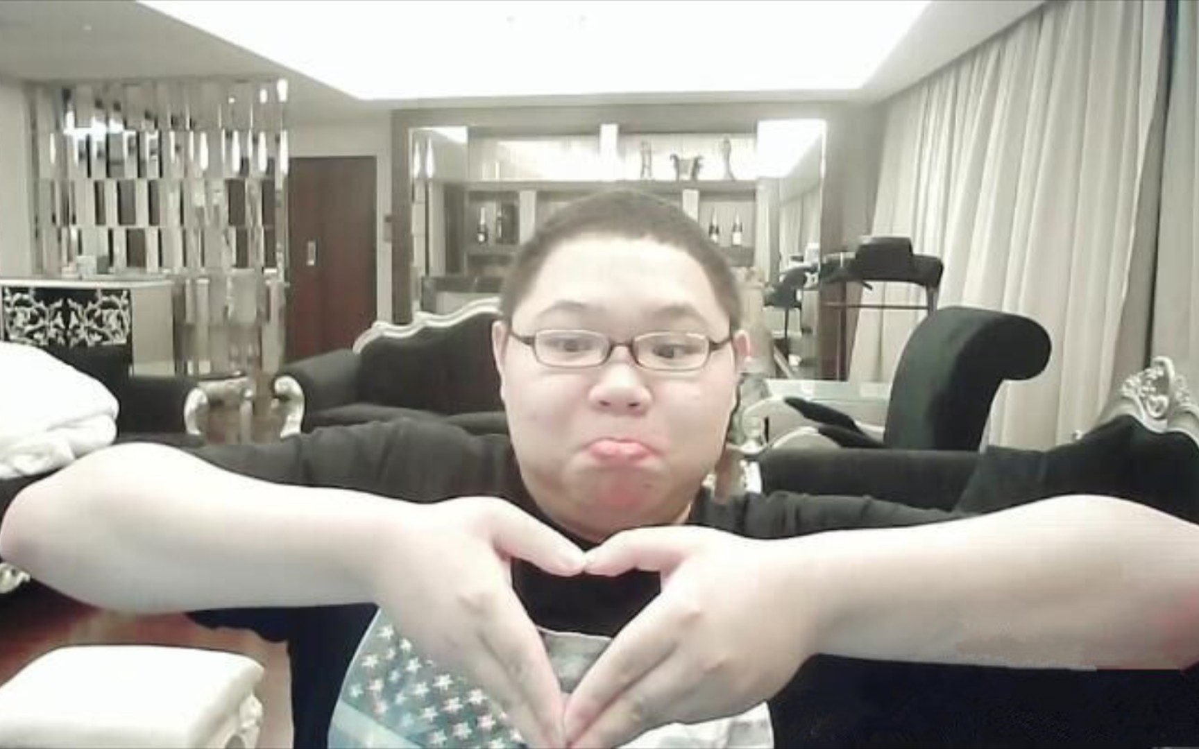 [pdd日常]当斗鱼董卓大秀热舞