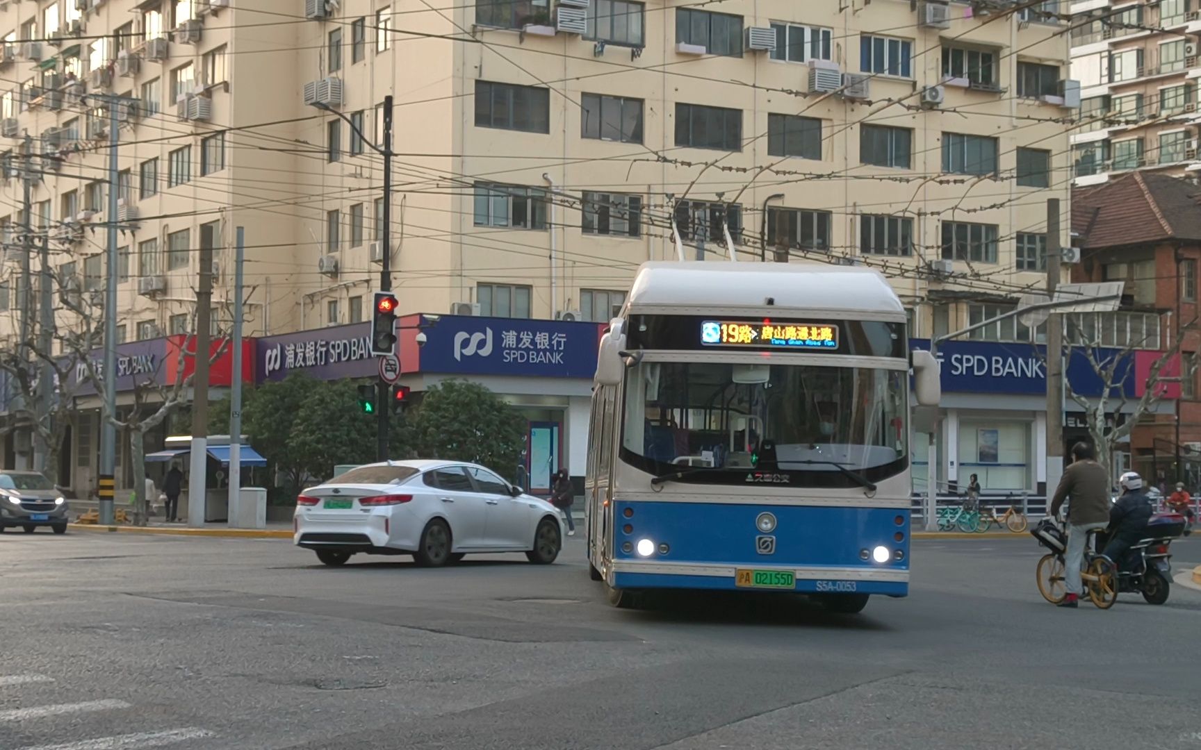 上海公交 19路 s5a-0053
