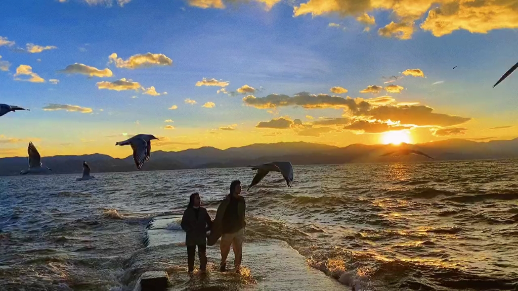 [图]多想和你一起在夕阳下手牵手