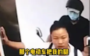 Download Video: 干得漂亮！遇电动车要进电梯，女子果断拦门不让进。提醒：电动车电池存在火灾隐患，应拒绝进电梯、进楼道！