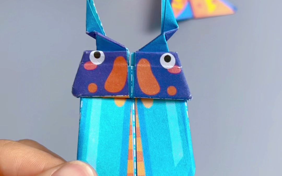 儿童手工折纸,一只勇敢的甲壳虫