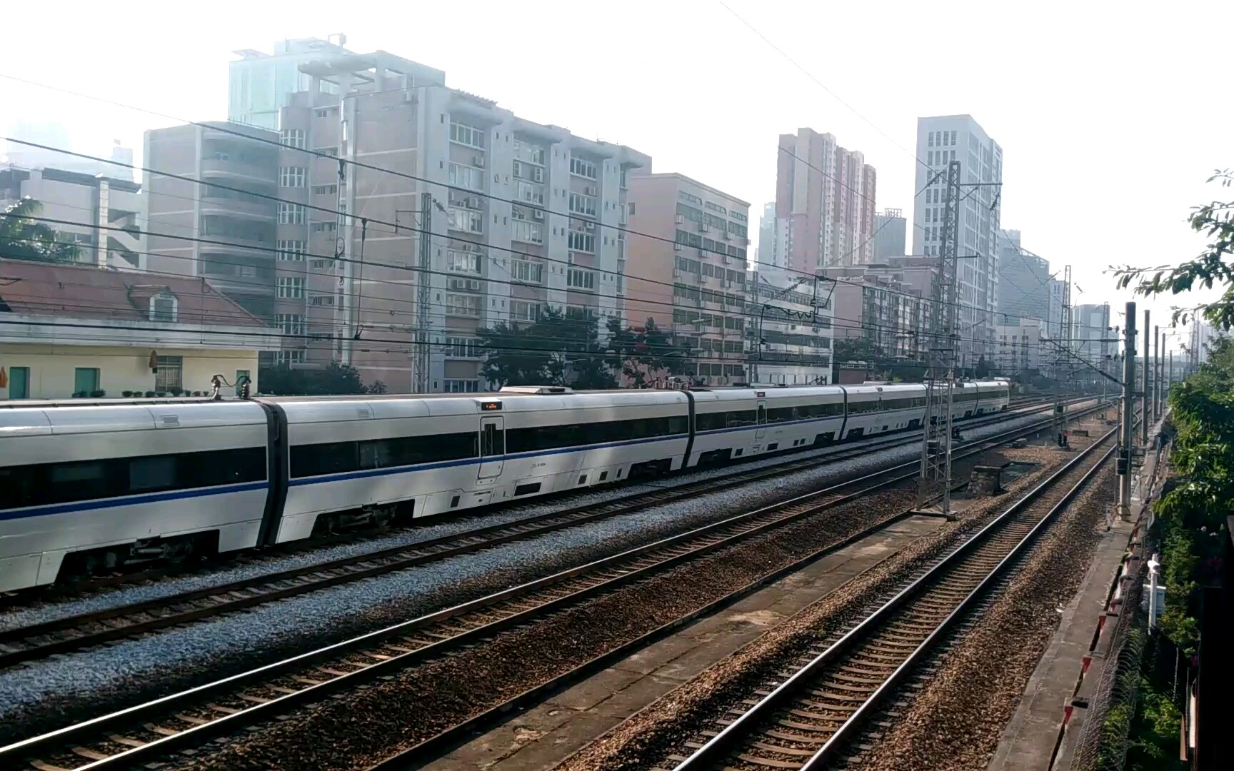 c7006深圳廣州東廣深線和諧號crh1a1007擔當廣州東站停靠列車後續交路