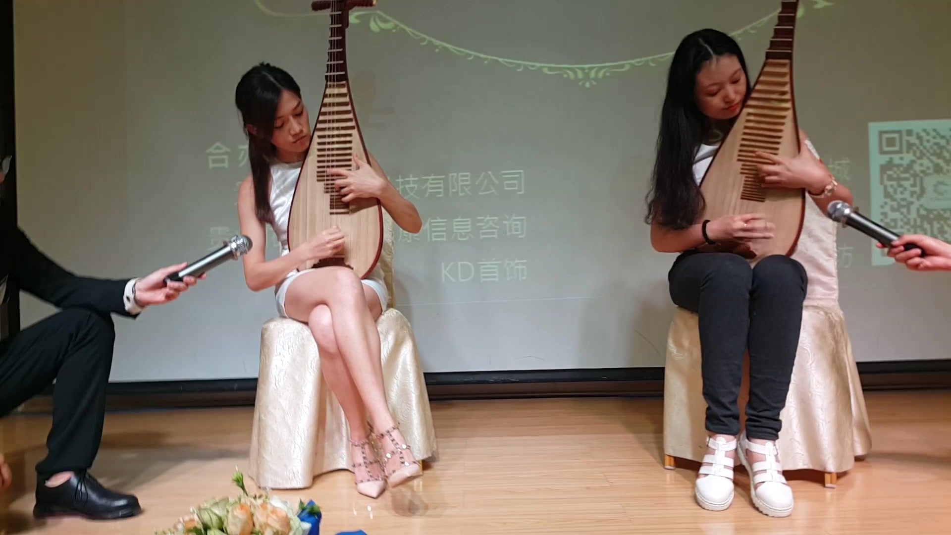 活动作品欢沁琵琶二重奏蔡一娜宋代丽