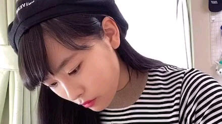 官方tiktok更新小田柚 