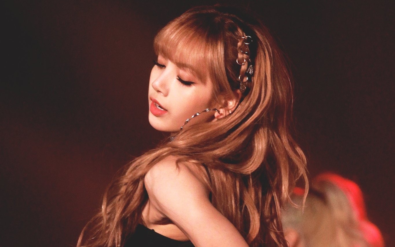 [181111 blackpink in your area seoul] 辣丽萨上线 lisa solo stage