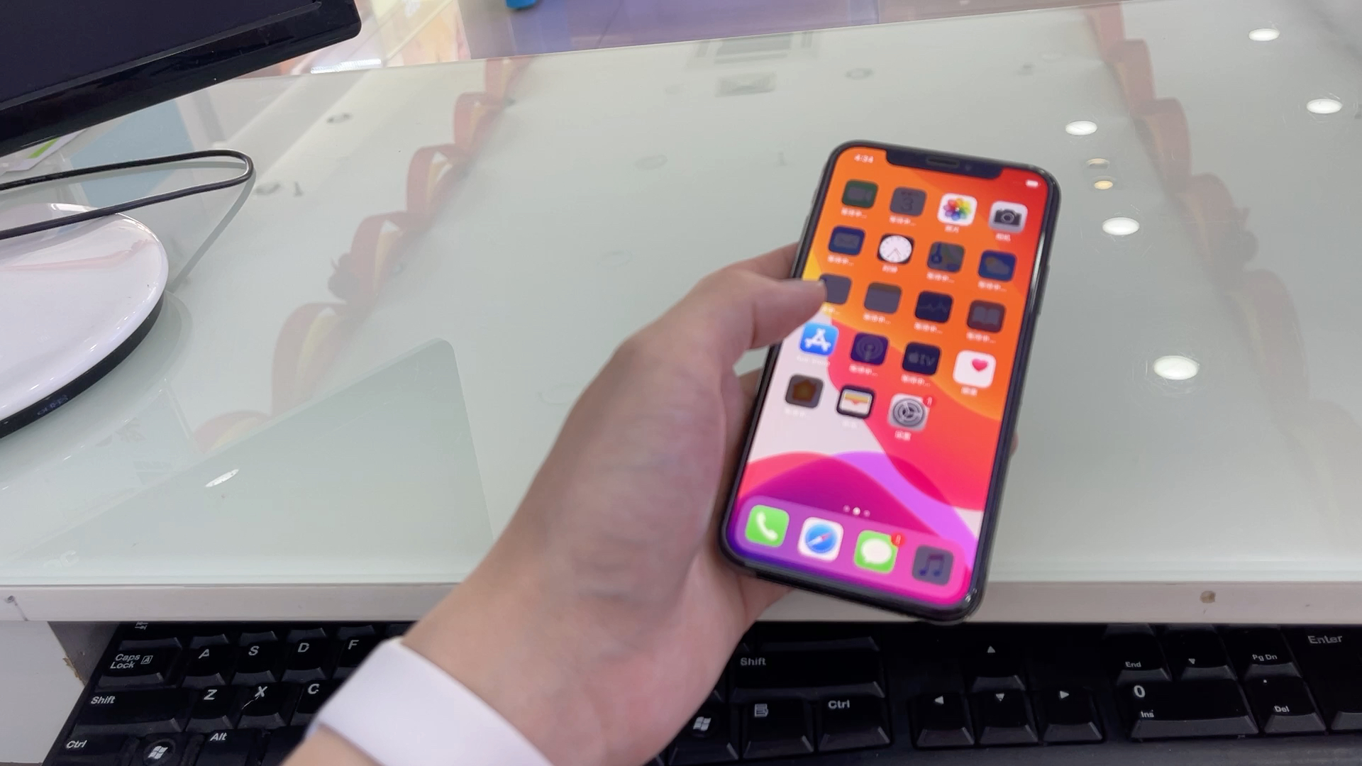 一千多预算首选iphonex58英寸oled屏幕a11仿生芯片支持无线充电