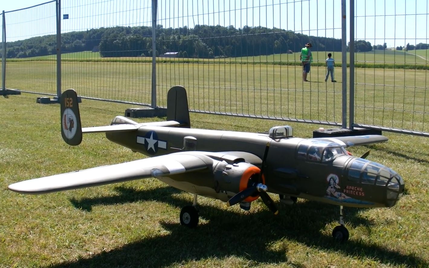 rc遥控b25轰炸机