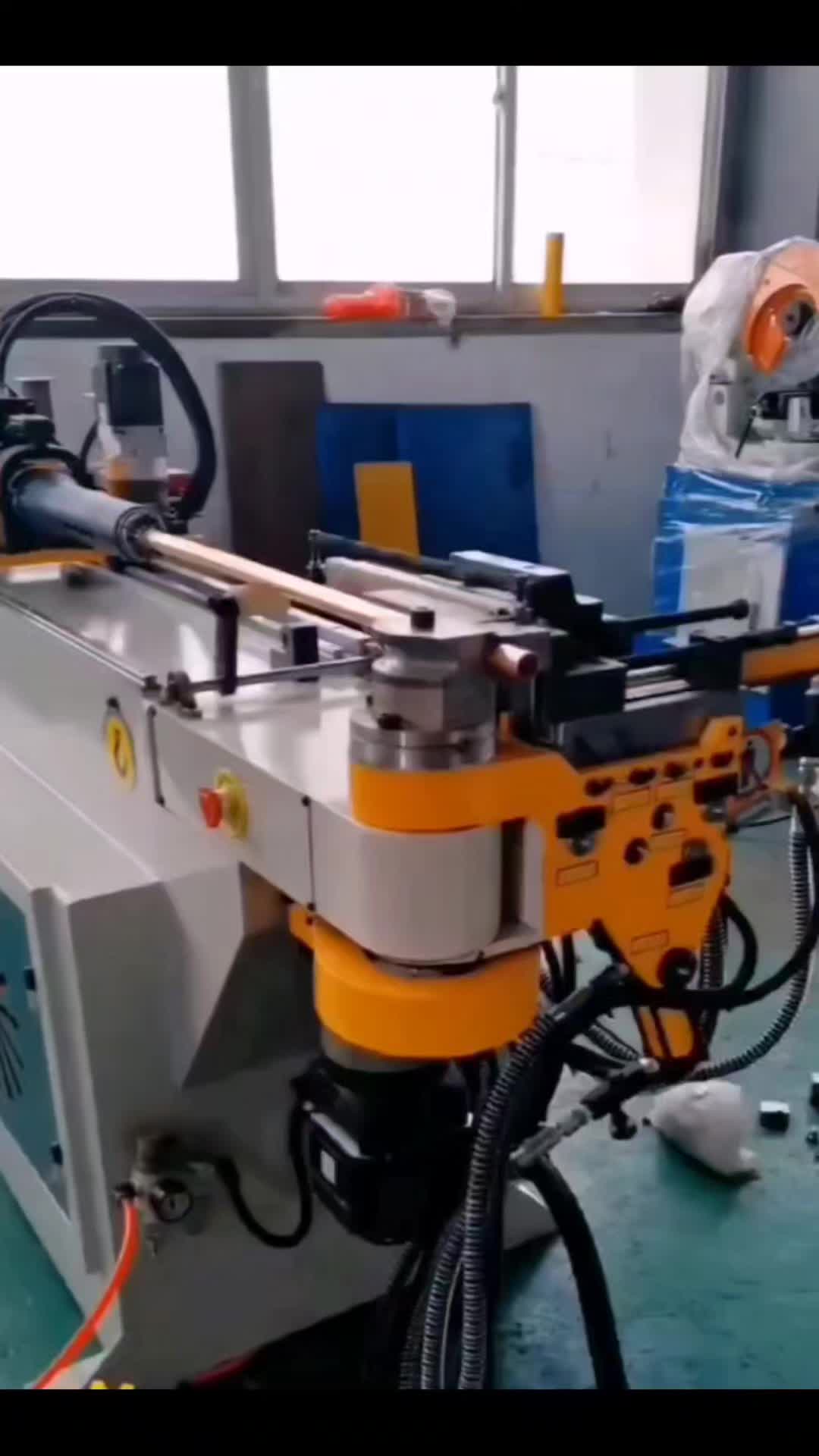 合泰请求一种金属管制作用弯管机专利处理传统弯管机的单一管径弯折问题