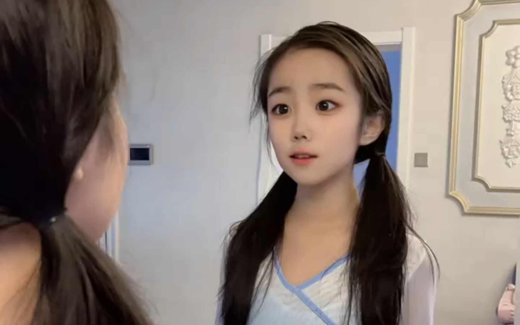 魔镜魔镜 谁是世界上最美的女孩