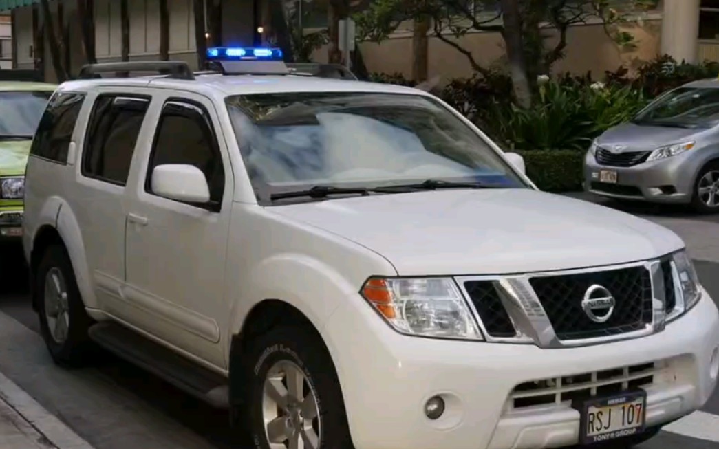 【已翻译】夏威夷的警车?确实还挺稀奇的_哔哩哔哩_bilibili