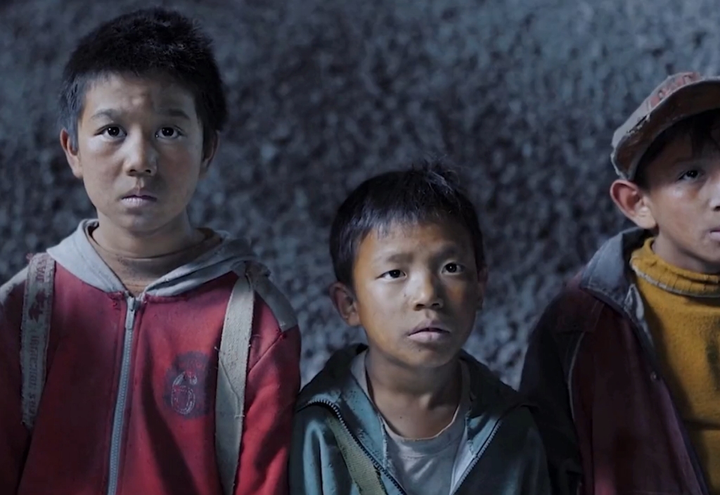 带孩子们看《八角笼中》,真好的电影,加油《八角笼中》.