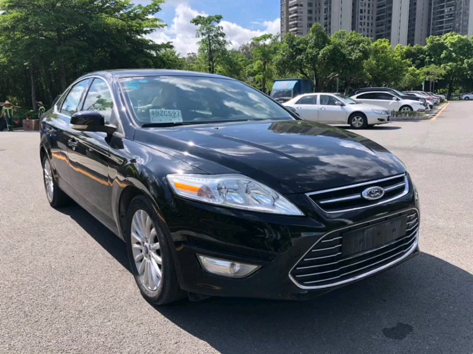 蒙迪欧 致胜 6万13年1月,2.