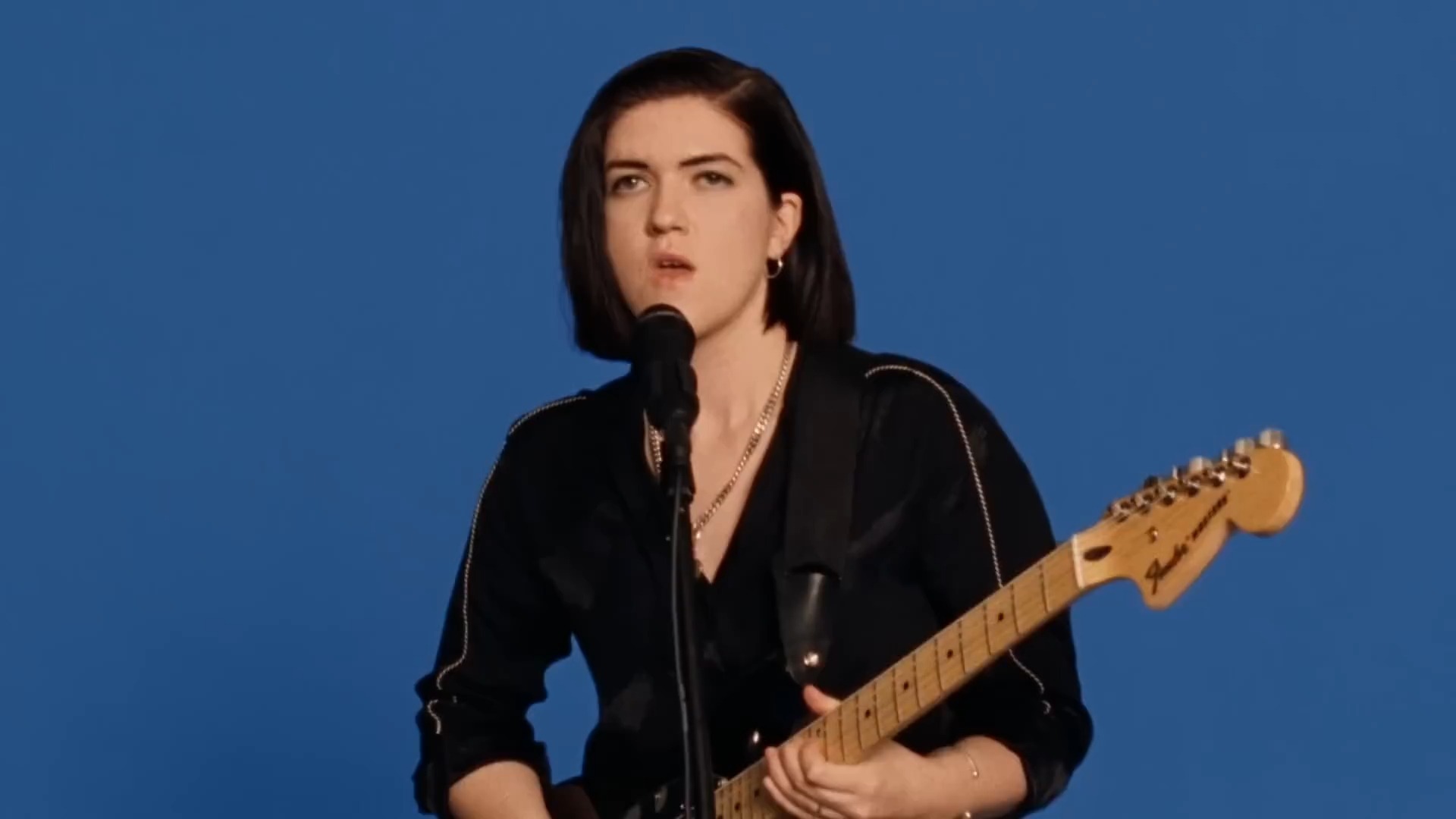 The xx - Say Something Loving (Official Music Video)