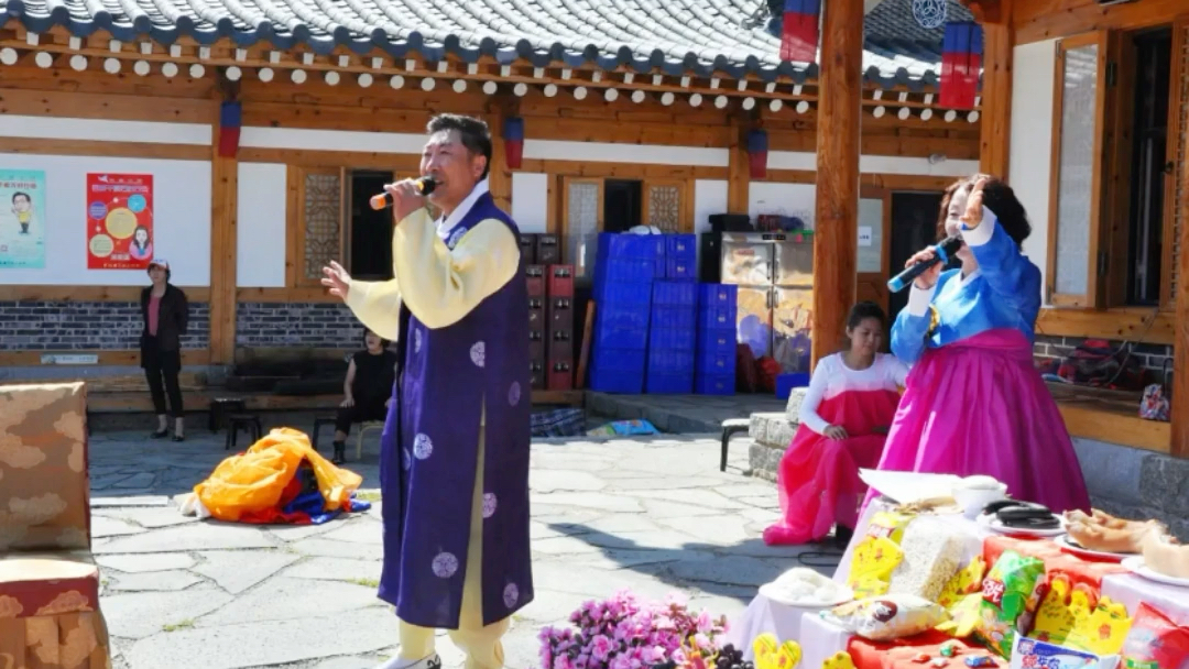 朝鲜族的由来 朝鲜族和韩国人的关系 传统民族服饰叫 韩服哔哩哔哩bilibili