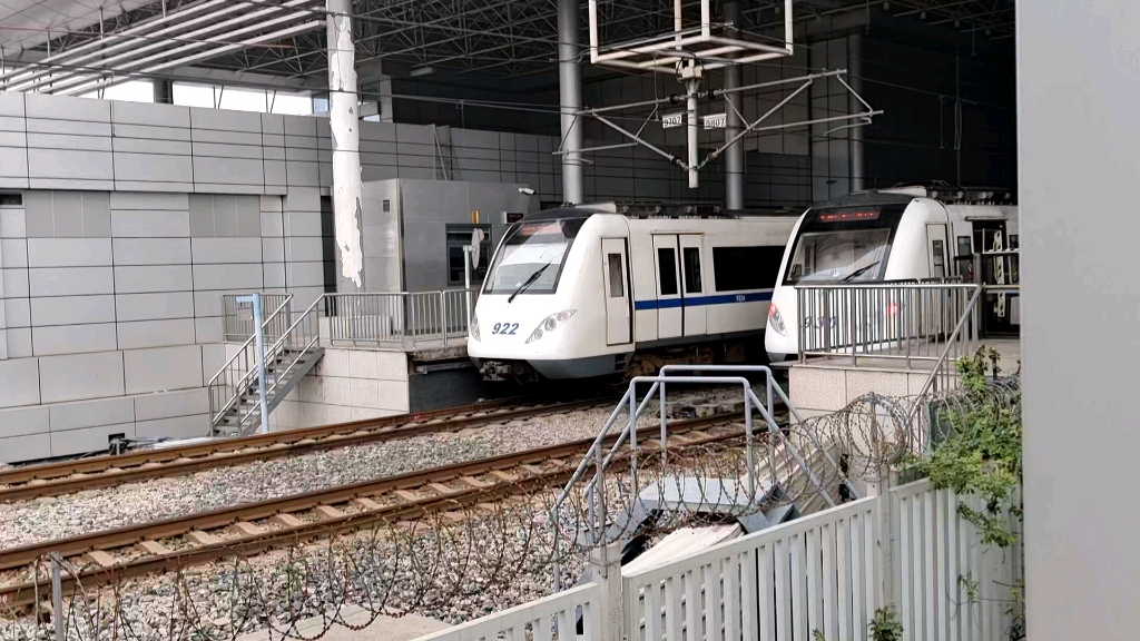 【天津地铁】9号线922车出东海路站