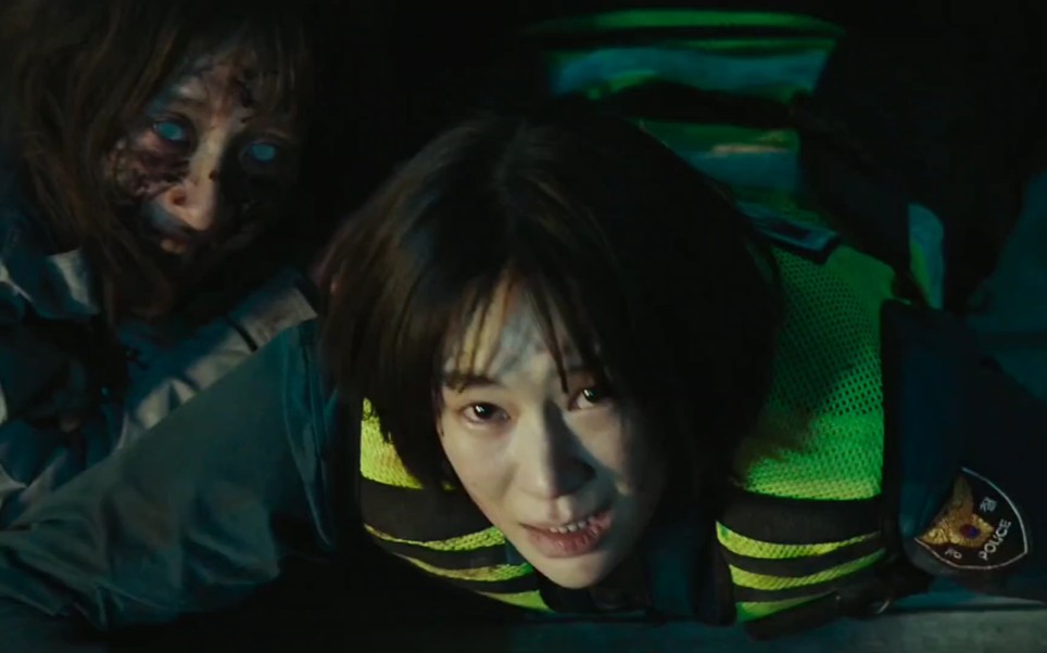 【2020韩国丧尸片活着】【女交警被丧尸】【高清画质】