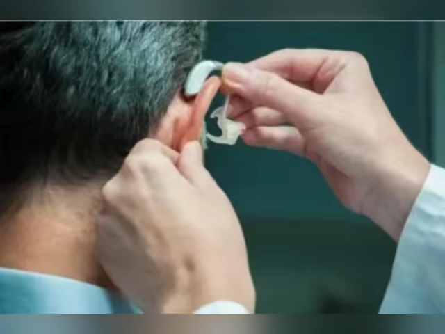 俗话说,耳聪目明助听器和眼镜是一样的,可以归纳为这几个阶段:尝试