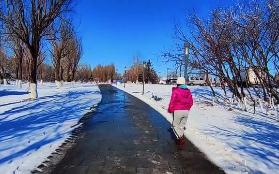 我的家乡东北古城辽阳2022年春雪时!背景音乐《我的家乡下雪了》哔哩哔哩bilibili