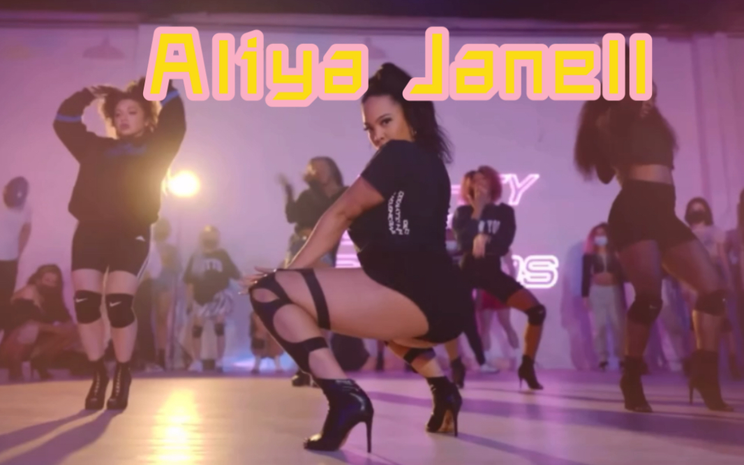 [图]【Aliya Janell】超新鲜的编舞—Lick—Megan Thee Stallior/Shenseea