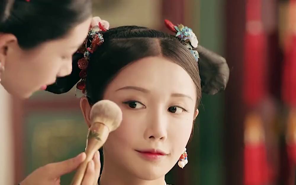 【延禧攻略】小嘉嫔化了病妆等皇上,谁料皇上转头去找璎珞,太搞笑了!