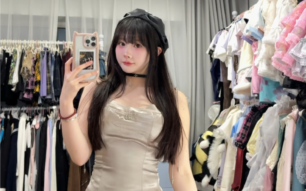 【兔丸】高跟鞋放门口都有人偷吗 只能穿这个了