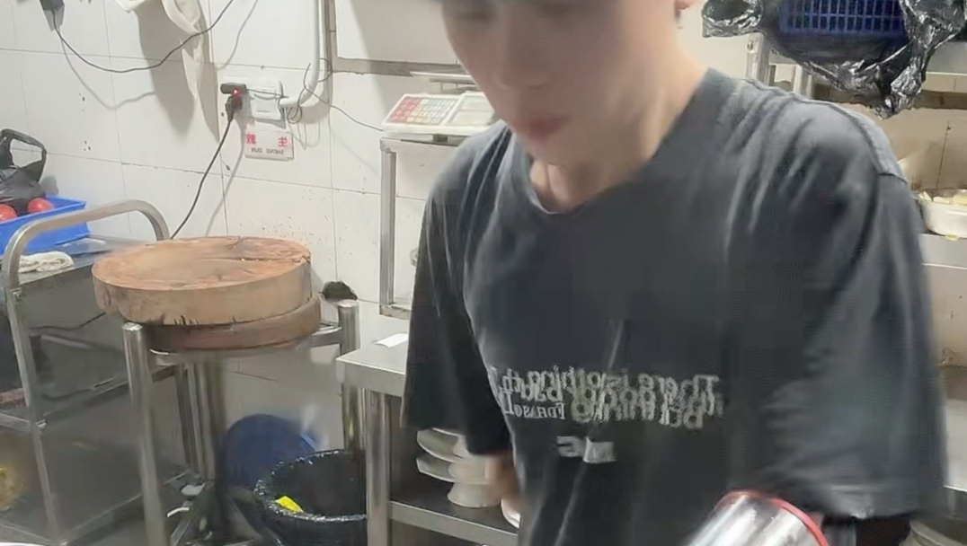 这盘青椒肉丝你能打出多少分。