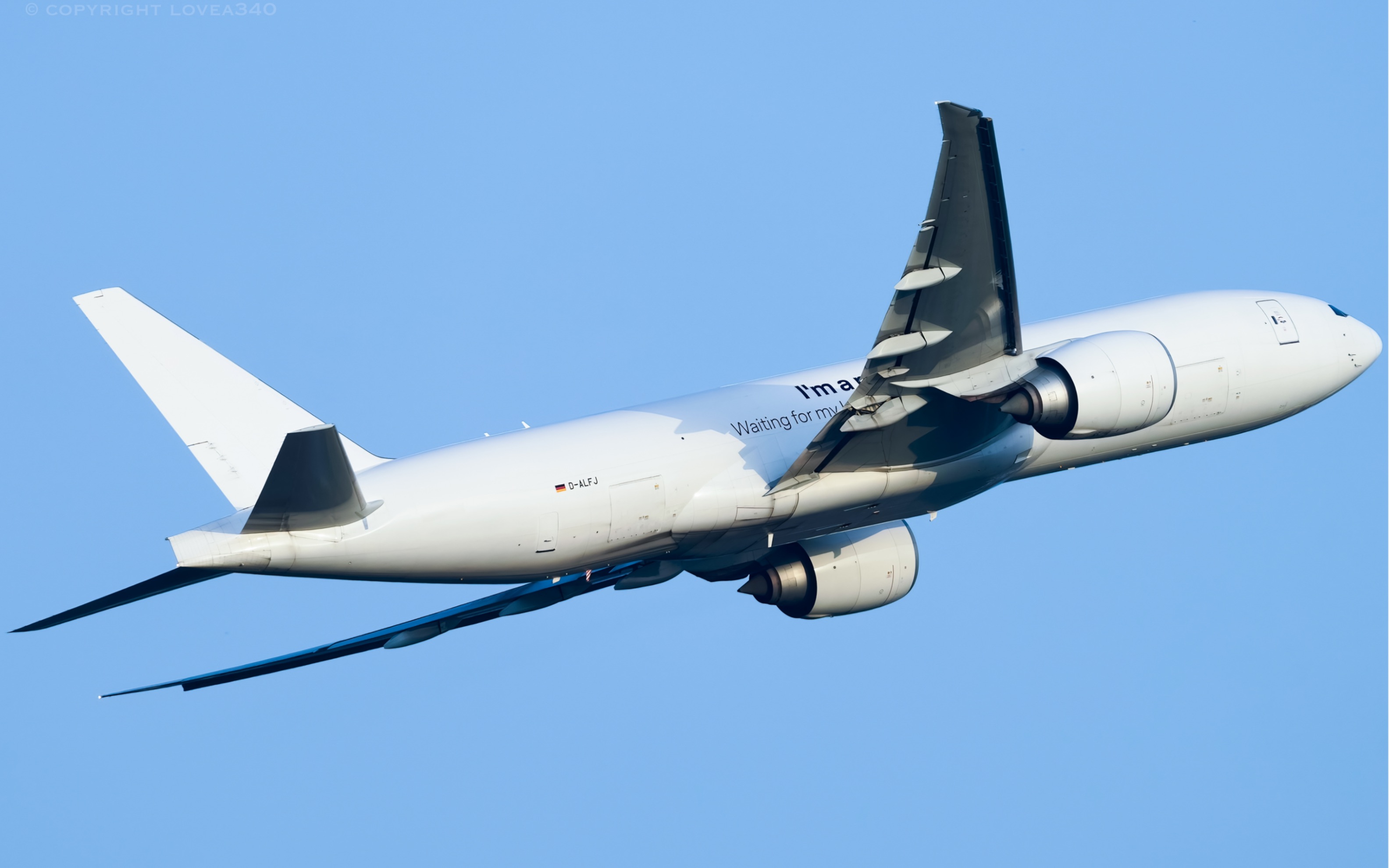 汉莎货运77f 白机彩绘首都机场36l起飞