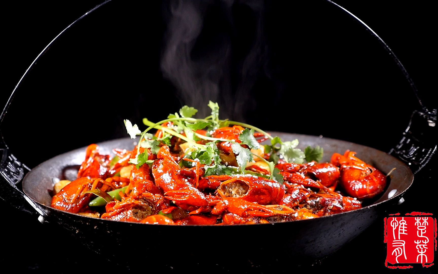 厨师长烧虾无数,研发出绝味小龙虾泡饭,一经推出就大卖的创新菜!