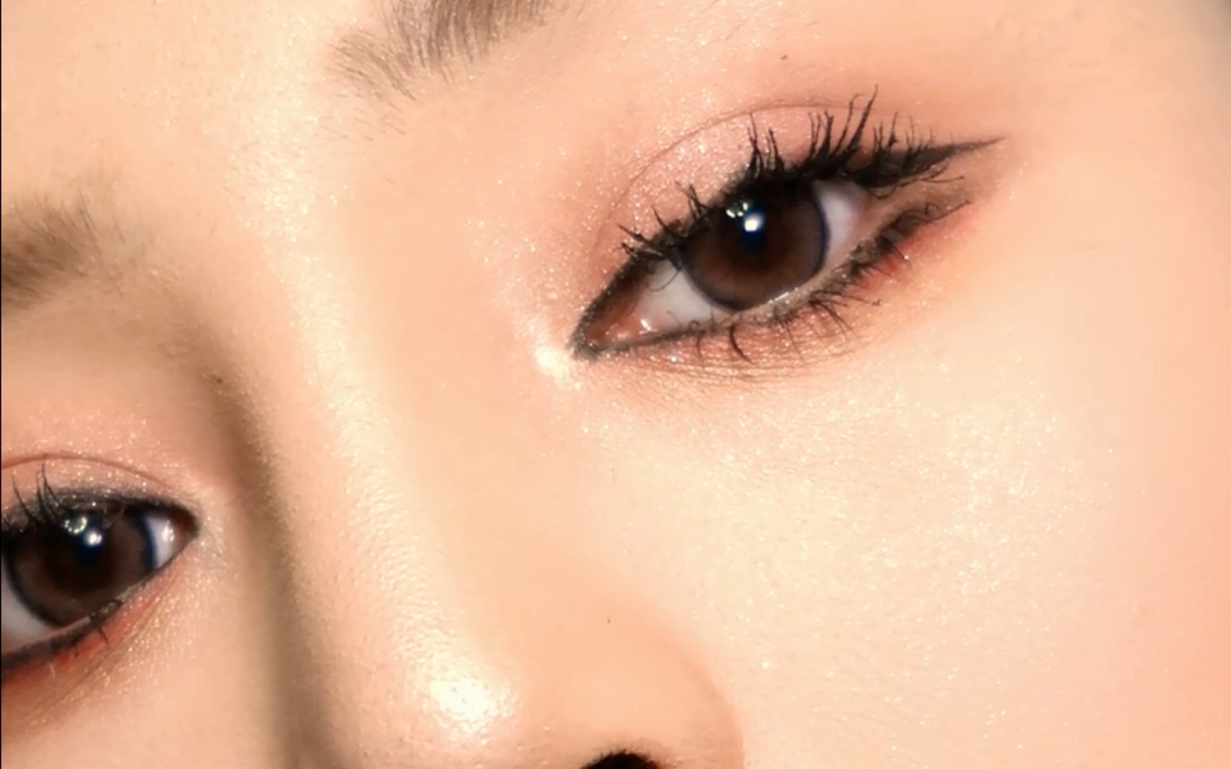 活动作品玫红色妆容照样复古不信你试试