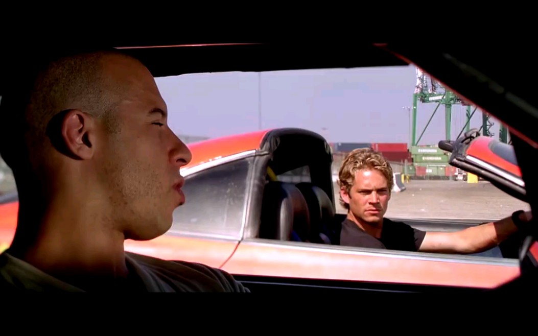 保罗·沃克致敬-多米尼克·托雷托和布莱恩·奥康纳的故事(最后一次)