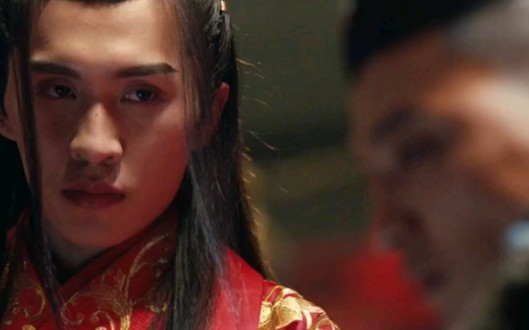 #武动乾坤雷力#只因为在人群中看了一眼,便为爱牺牲,太虐了!哔哩哔哩bilibili