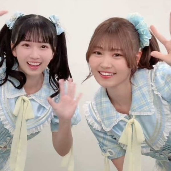 ≒JOY ニアジョイ 小澤愛実 ブルーハワイレモン パネル 直筆 ガラポン ≒JOY（ニアリーイコールジョイ）/ 3rd Single 表題曲『ブルー