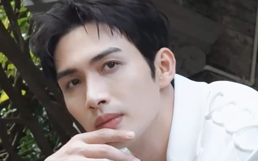 【张彬彬】20231114-闲庭晚照,晏然自若