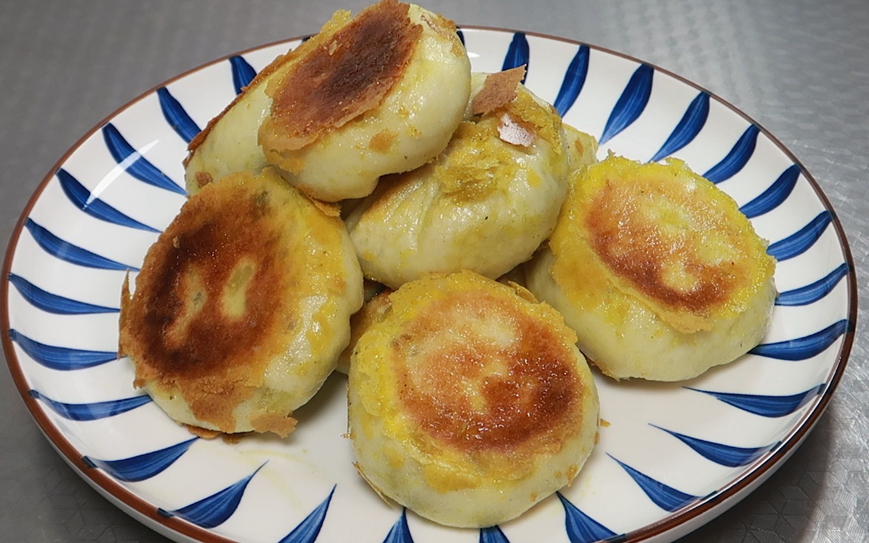 水煎包最详细的家常做法掌握这些技巧外酥里软学会可以摆摊了