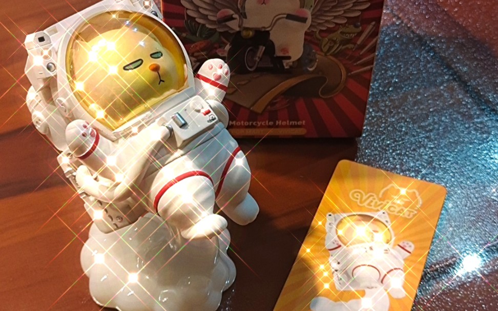 泡泡玛特vivicat抽到隐藏款spacecat