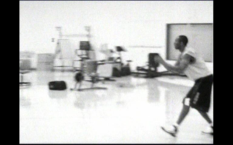 [图]【美国广告】Nike_Commercial_-_Kobe_Bryant_-_Love_Me_Or_Hate_Me