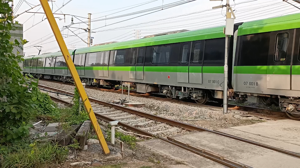 南京地铁7号线 07 001/002浦镇试车,阿尔斯通新版程序牵引_哔哩哔哩_b