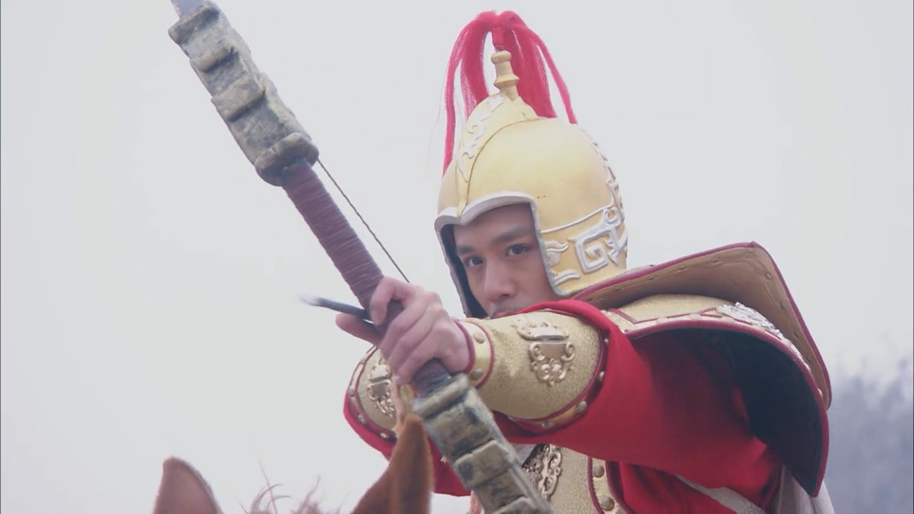 神医传奇:半夏刺杀皇上失败,姬良带人围堵,一箭将她射下马