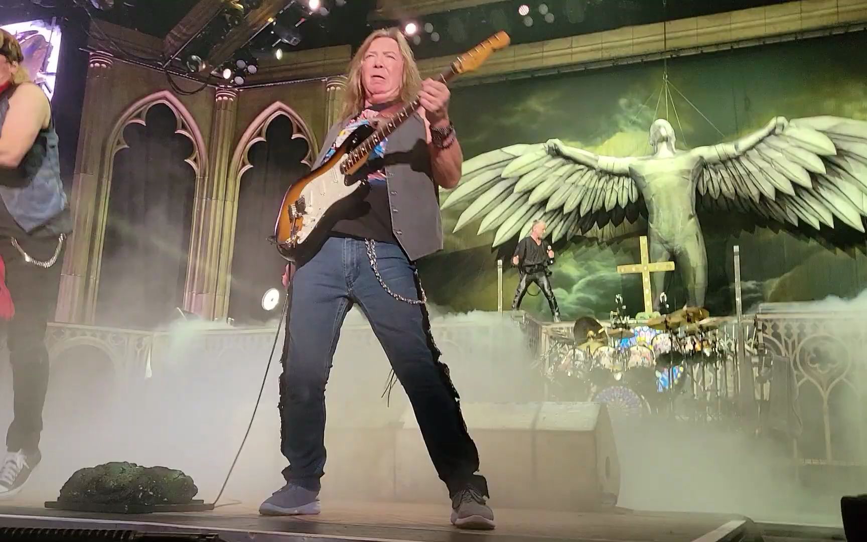 铁娘子乐队(iron maiden)2022年11月10日加拿大多伦多现场:flight of