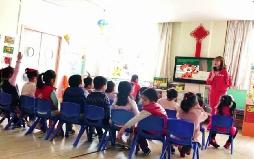 [图]幼儿园优质公开课：中班语言活动《没有牙齿的大老虎》#幼儿园公开课#幼儿园#幼儿园优质课#幼儿园优质公开课#幼儿园优秀公开课