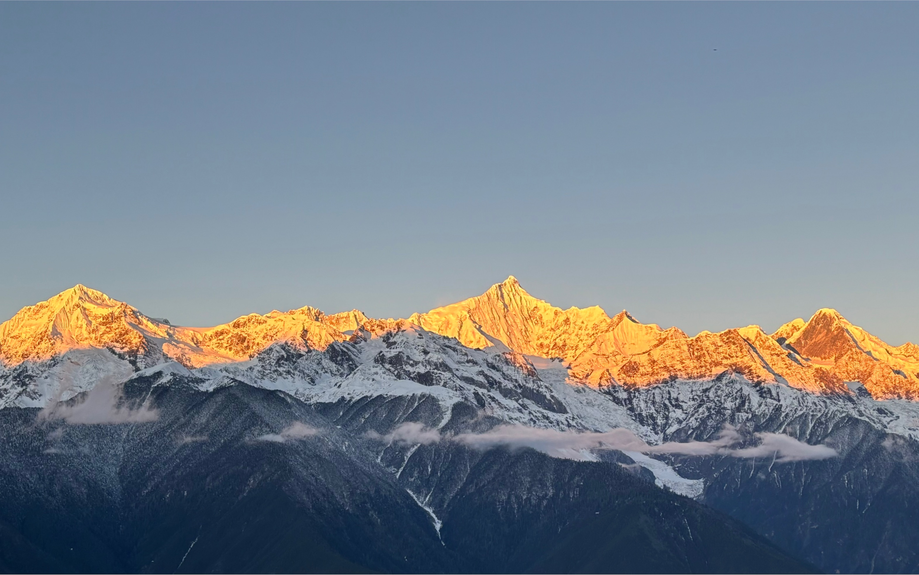 12.12梅里雪山日照金山