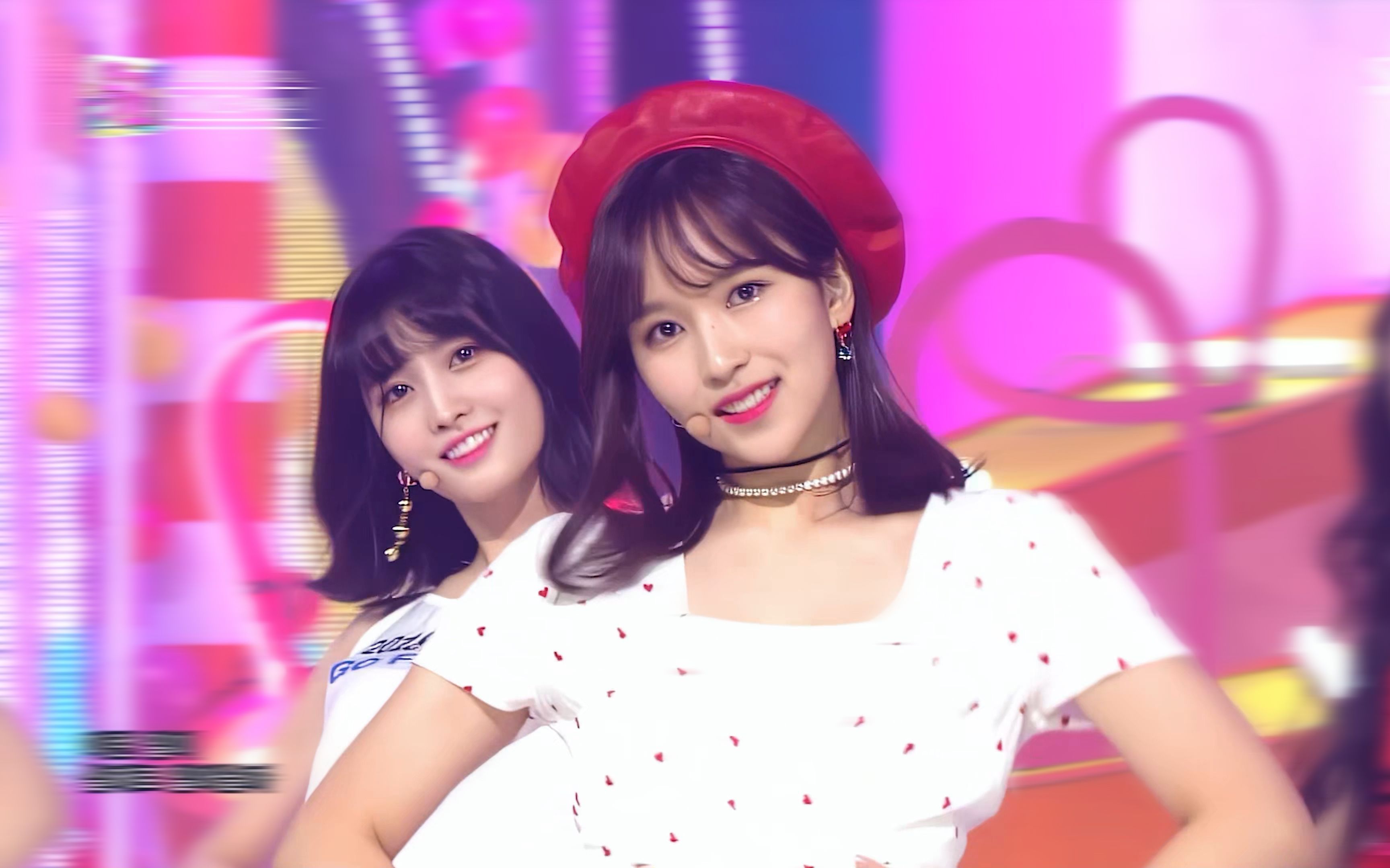 女团火辣热舞,动感十足,越看越好看