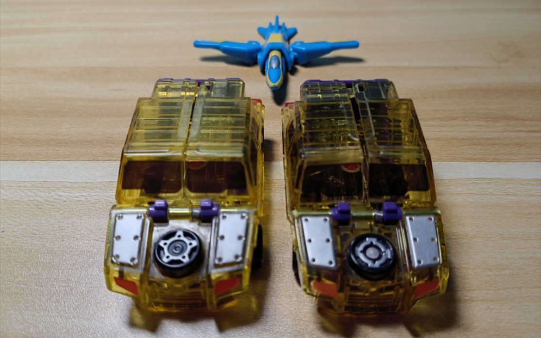 飞翔车神vs翔翼机神