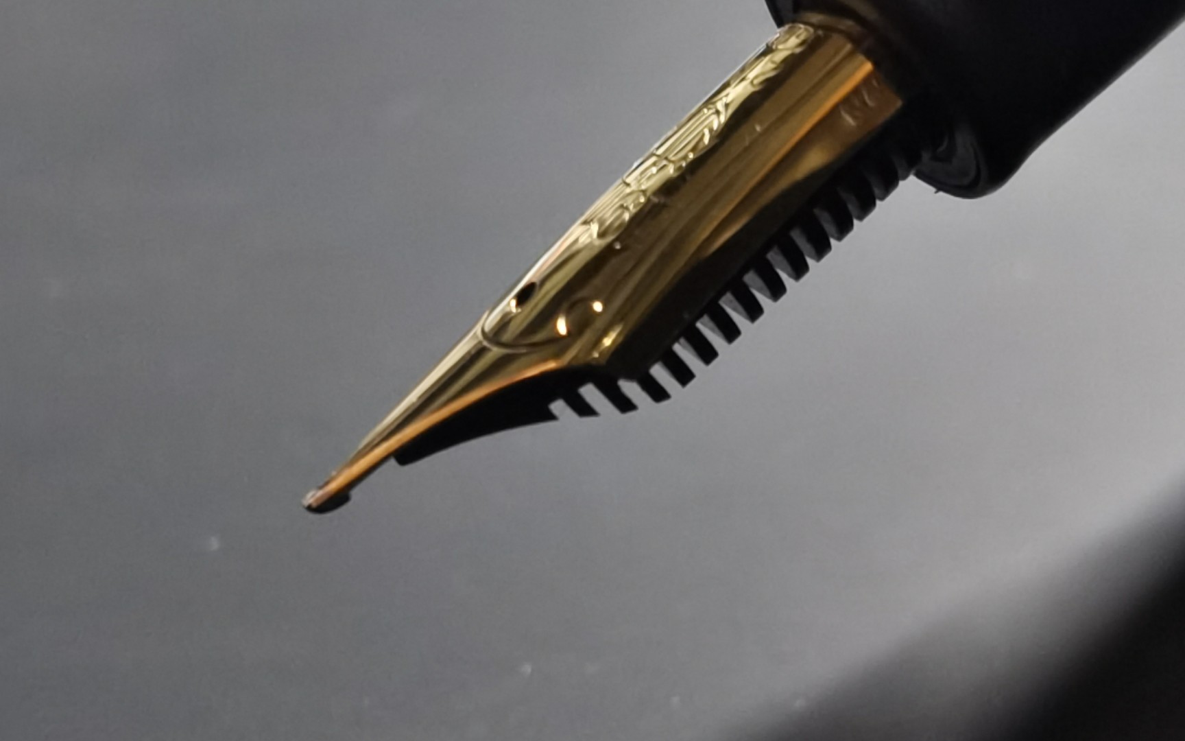 钢笔之神的作品?写乐初代长刀研测评_哔哩哔哩_bilibili