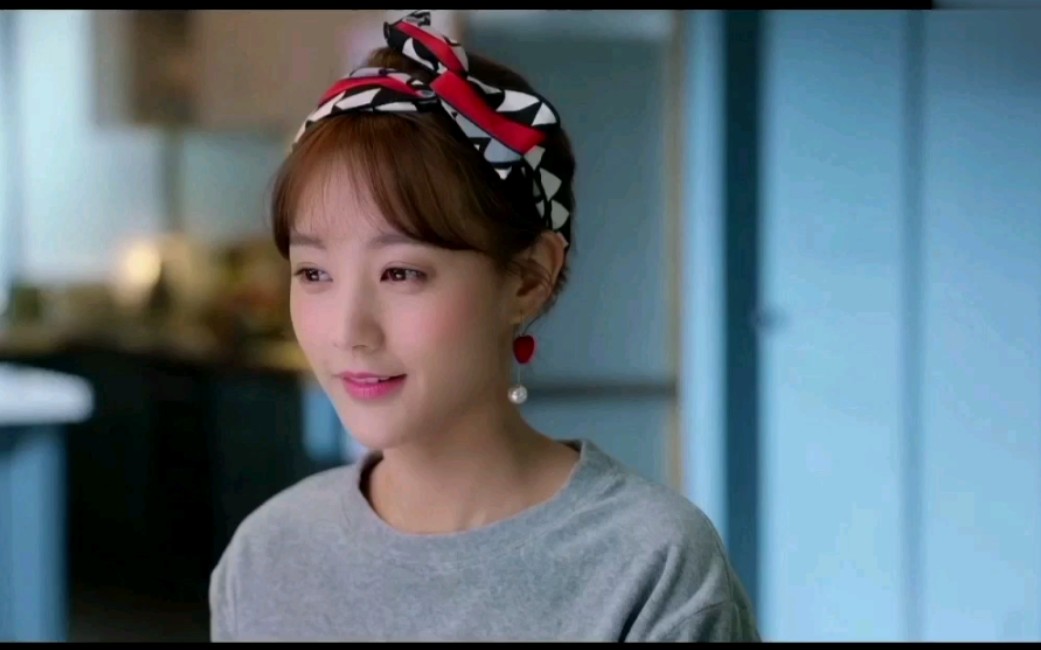 夏冉冉被邵明哲收留