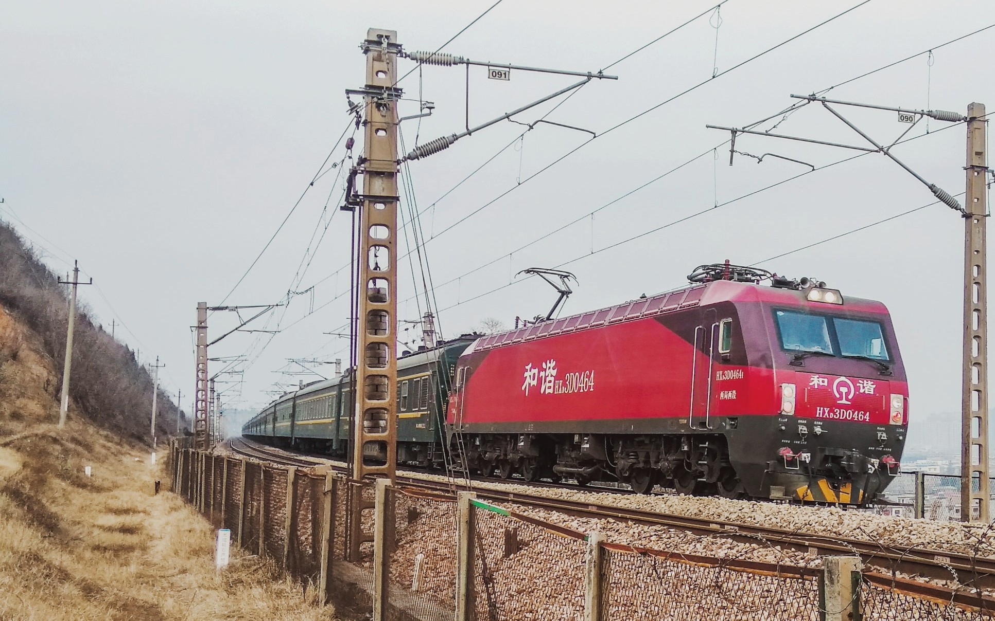 『农历2019年正月初一』西局西段hxd3d0464牵引客车k912次经过陇海线