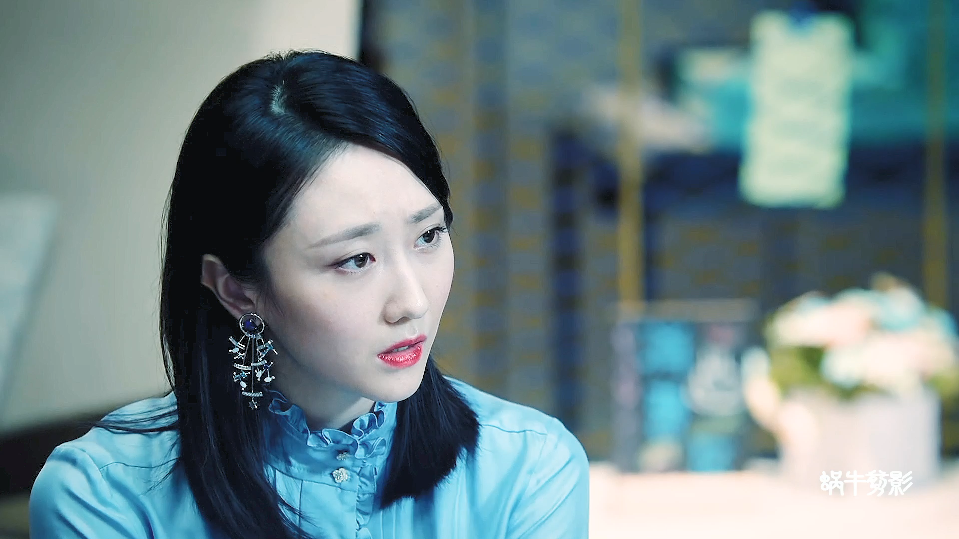 这女人不仅长的美,心眼还贼多,幸好小张也不傻_哔哩哔哩 (゜-゜)つロ