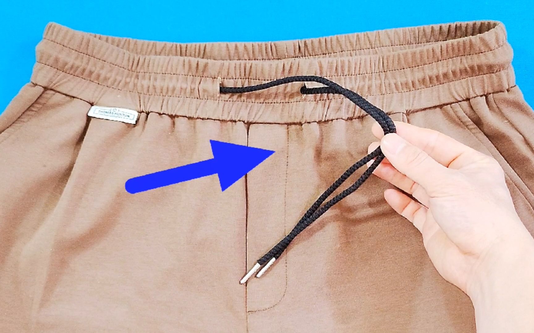 跟老裁缝偷学一招,原来裤带上的这2根绳子,要这样系才正确