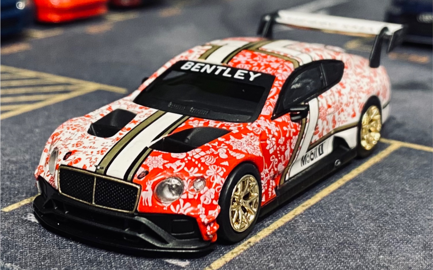 minigt 圣诞限定9999台宾利 分享_哔哩哔哩_bilibili