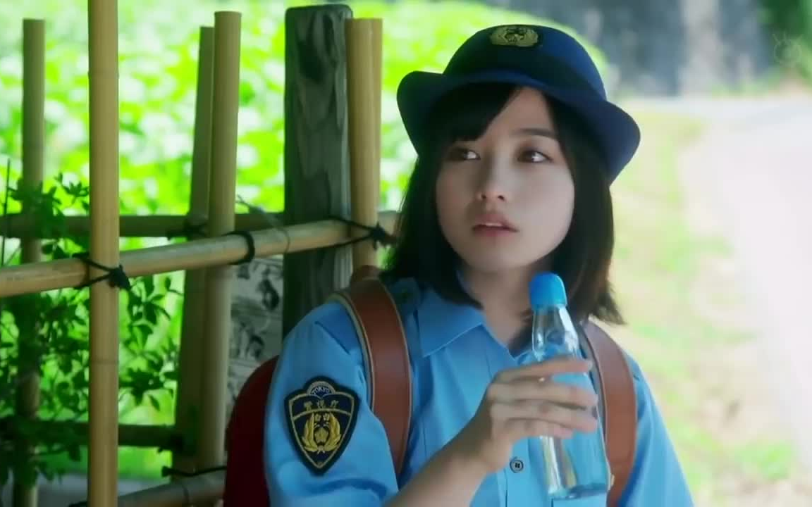 【警视厅生物股长】打不开弹珠汽水的桥本环奈的样子真的太可爱了